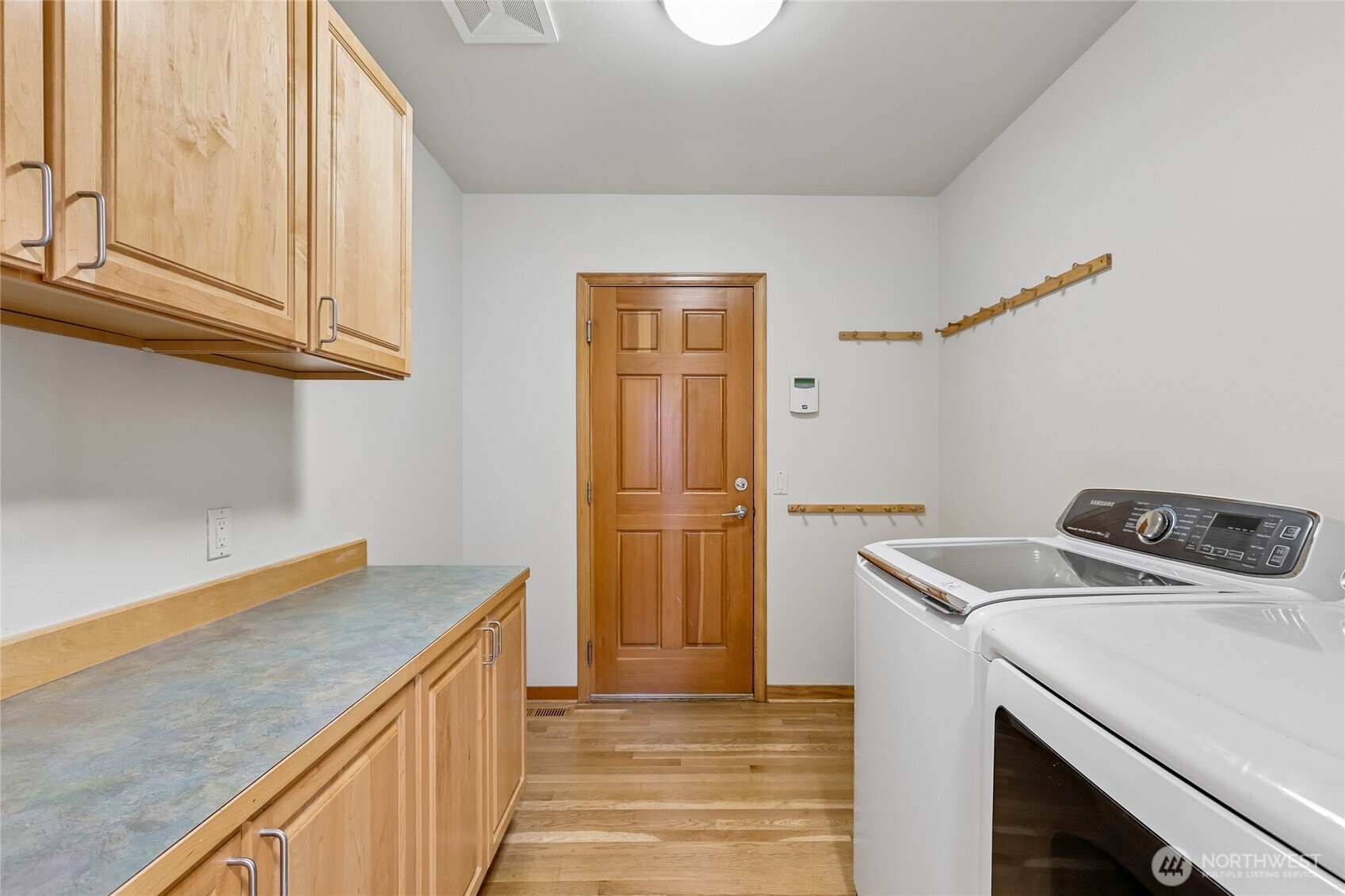 15816 84th Avenue Property Photo 17