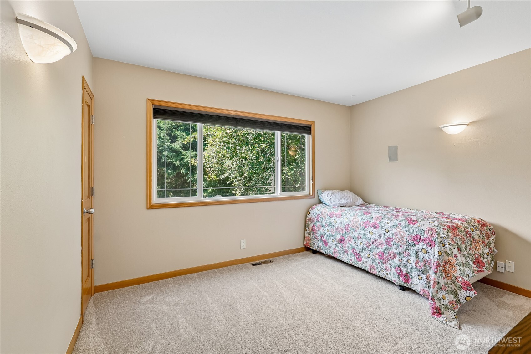 15816 84th Avenue Property Photo 26