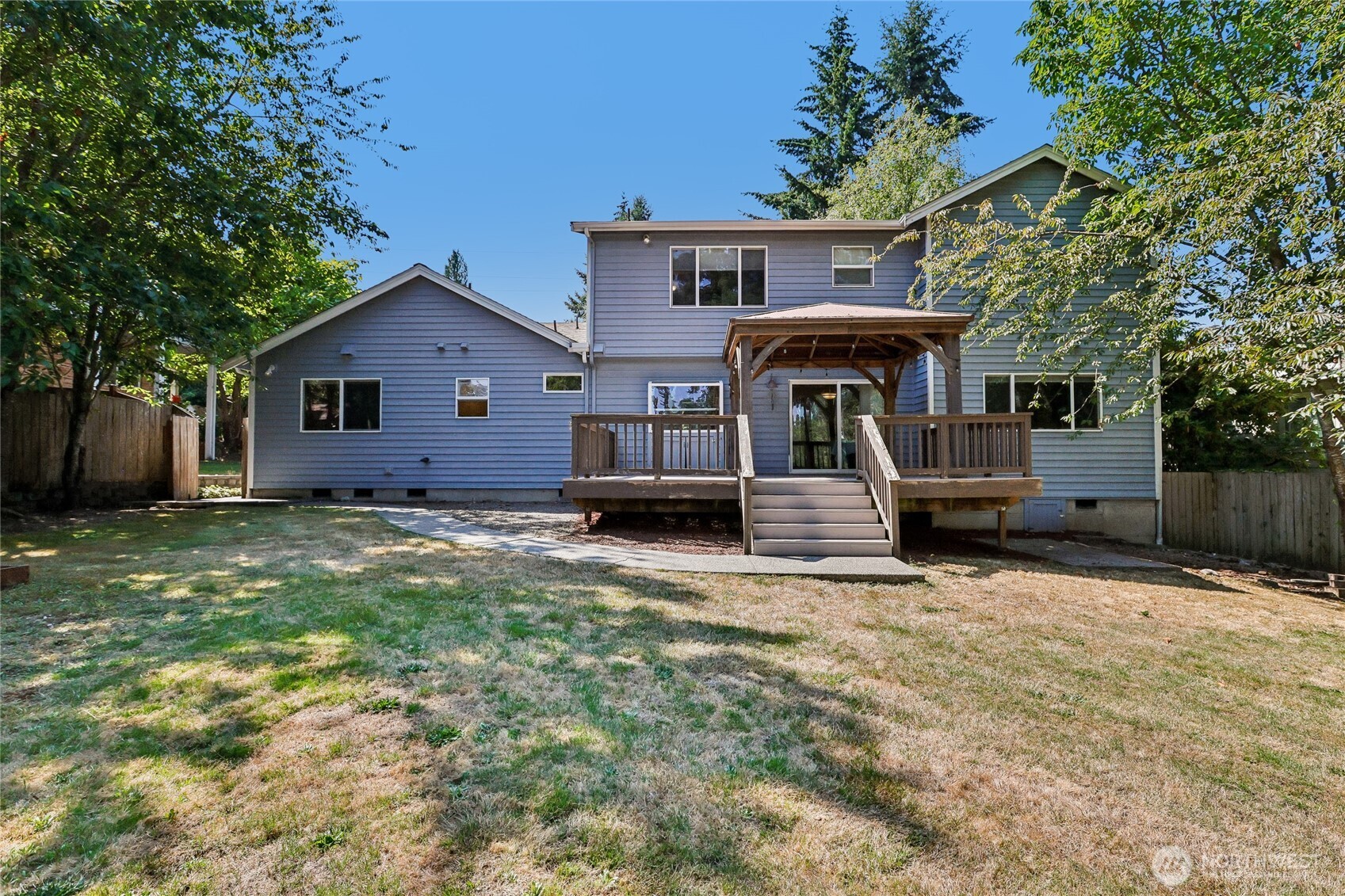 15816 84th Avenue Property Photo 35