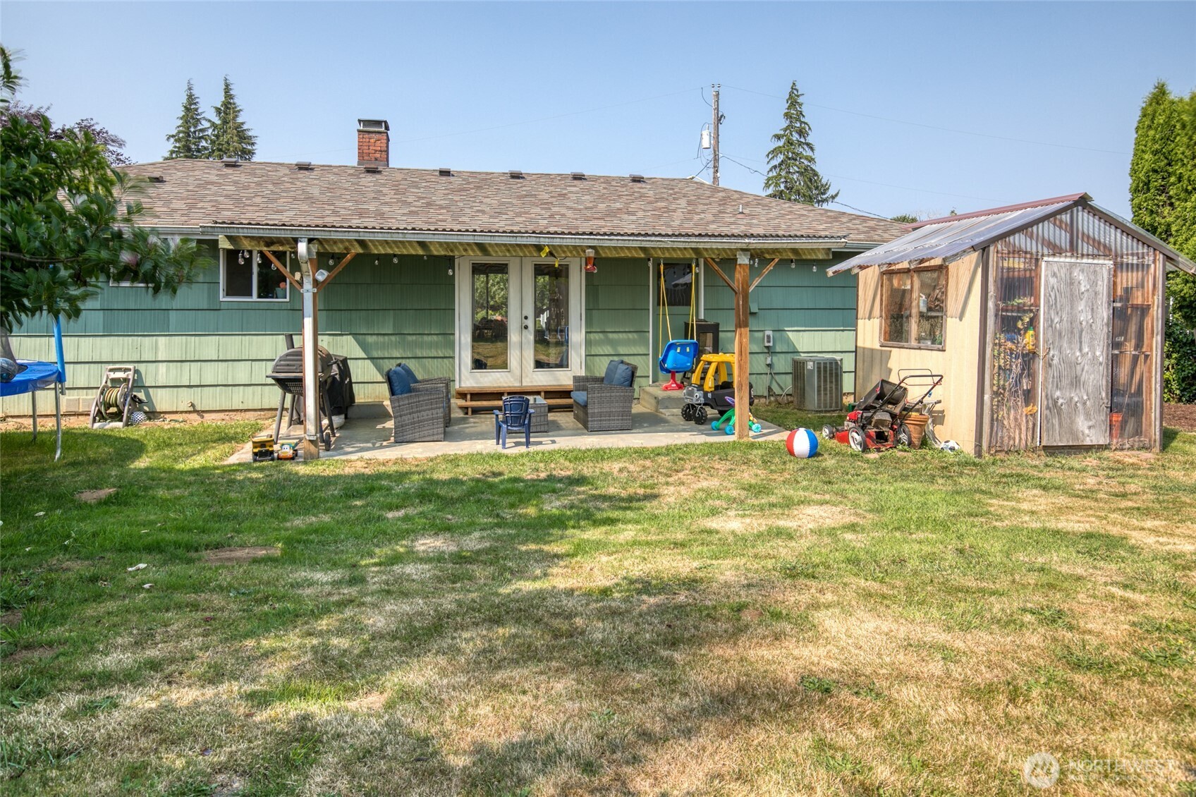 118 Alder Drive Property Photo 6