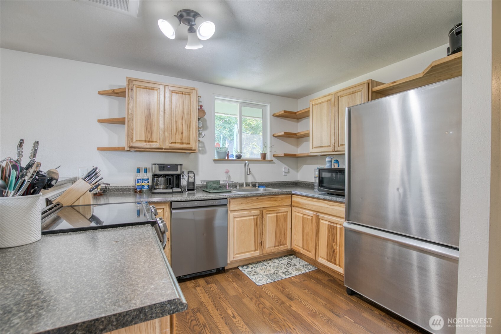 118 Alder Drive Property Photo 23