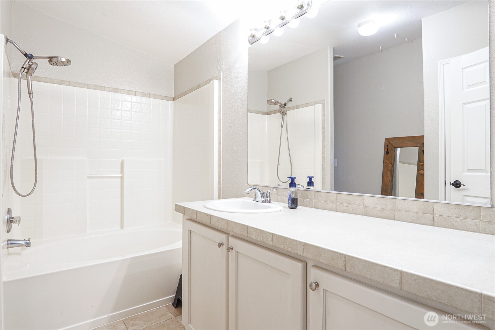 4454 Mosquito Lake Road Property Photo 18