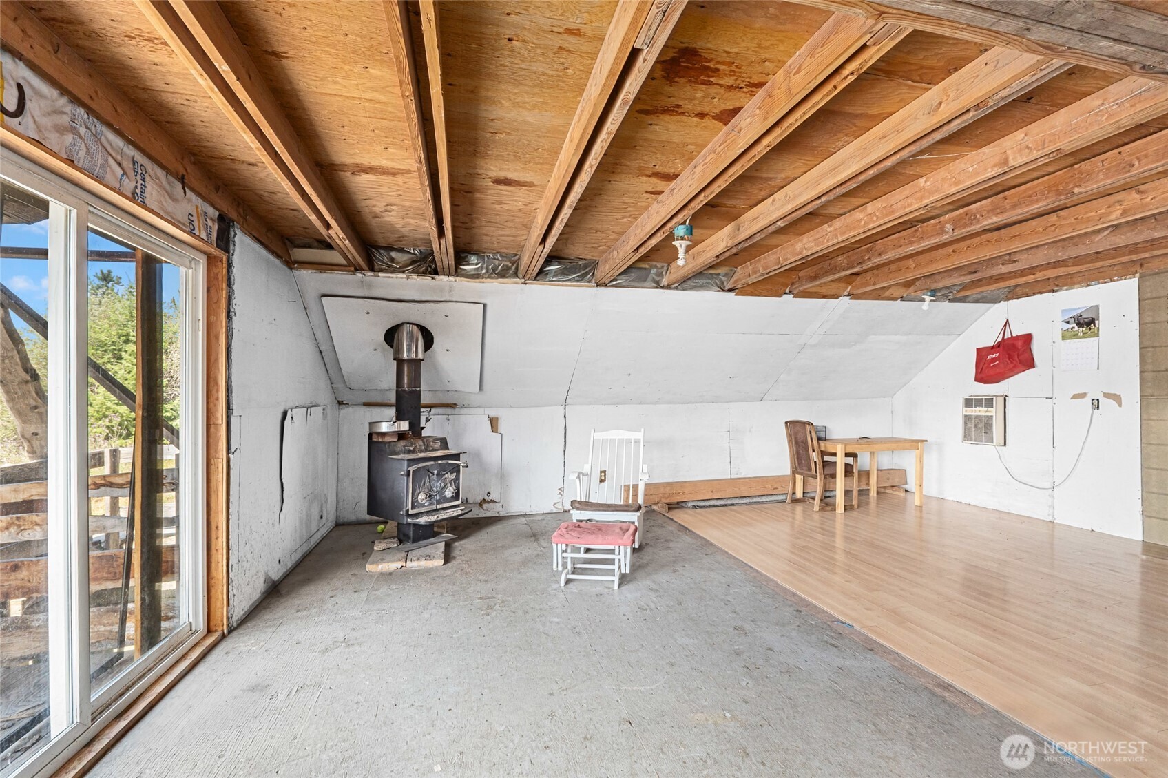 1622 I Clugston Onion Creek Road Property Photo 8