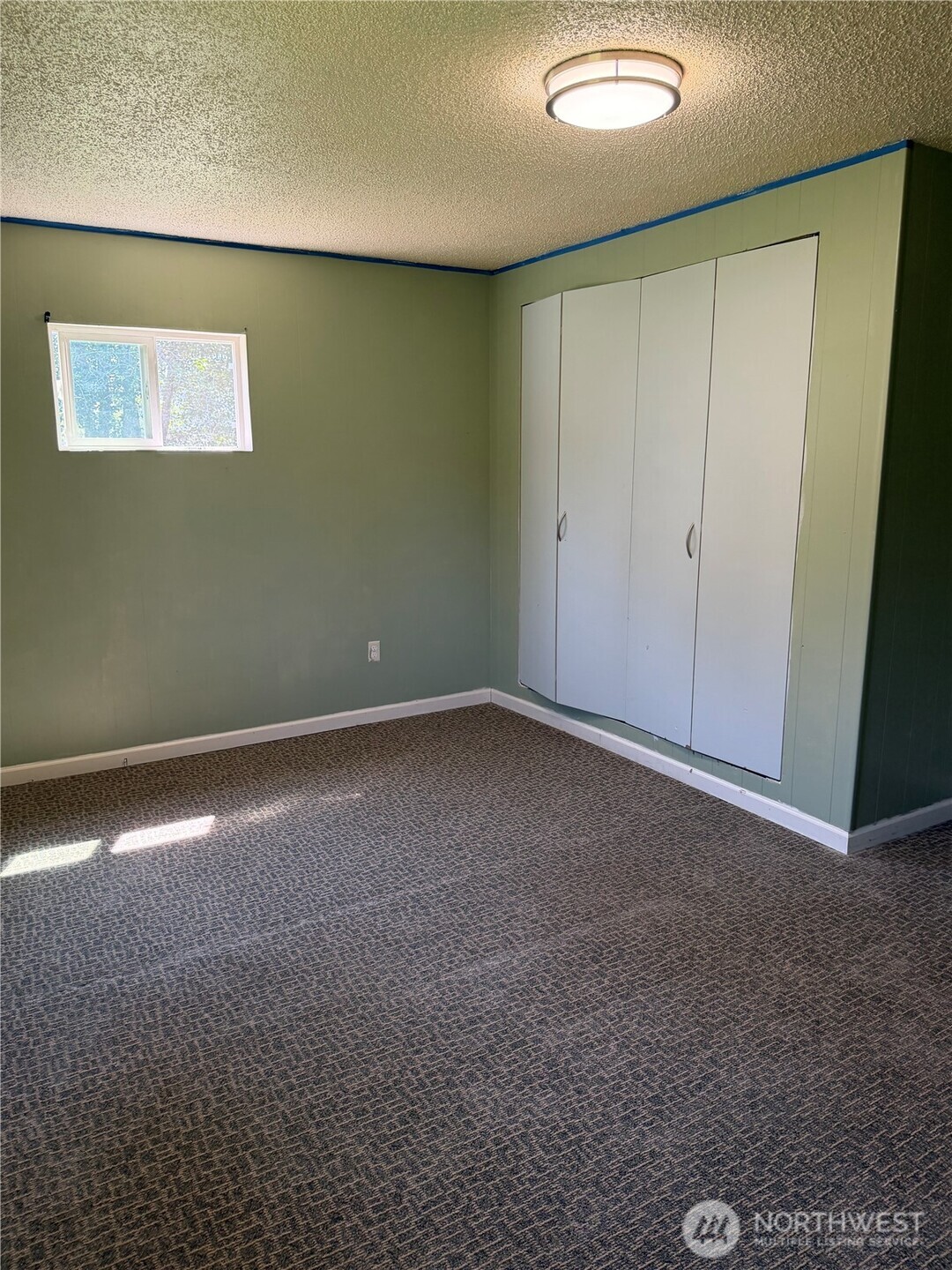 915 Thomas Street Property Photo 20