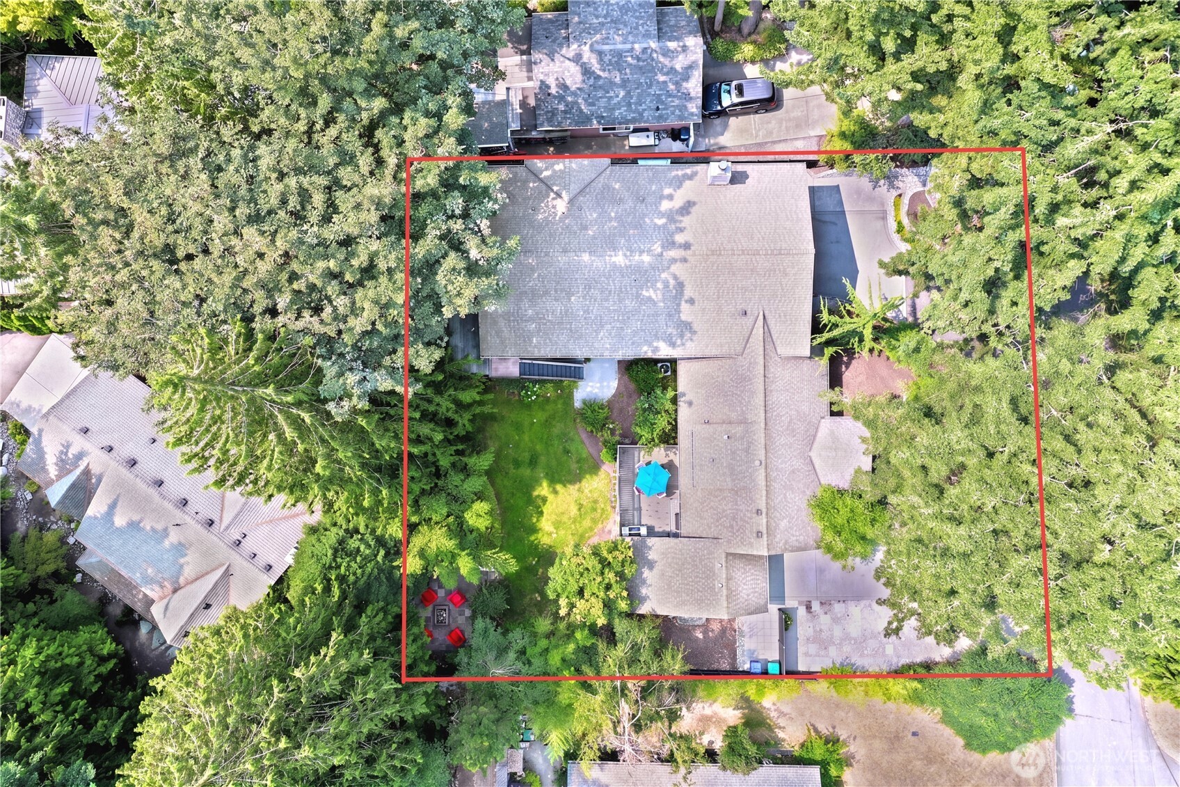 11633 Ne 92nd Street Property Photo 2