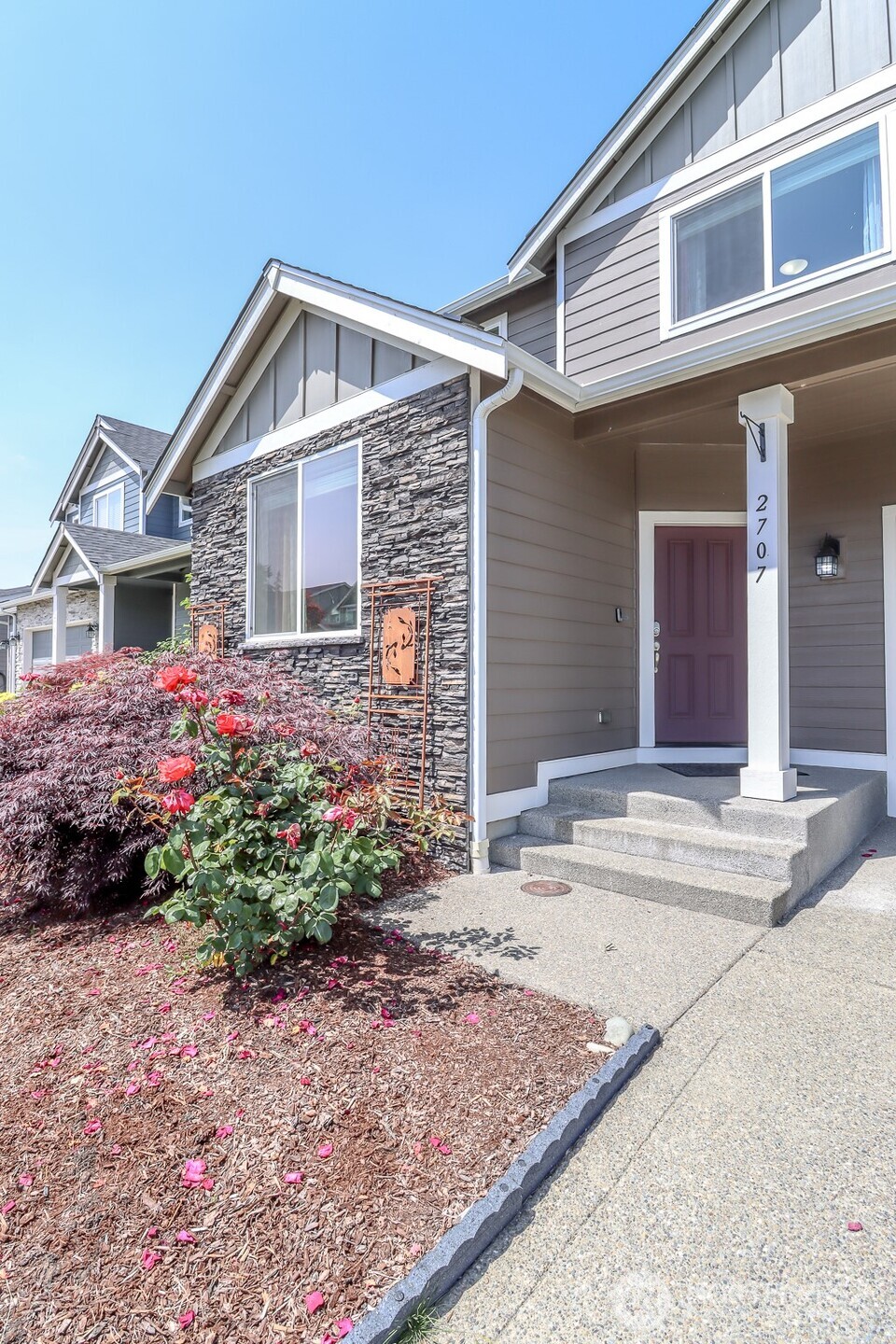 2707 179th Street Property Photo 3