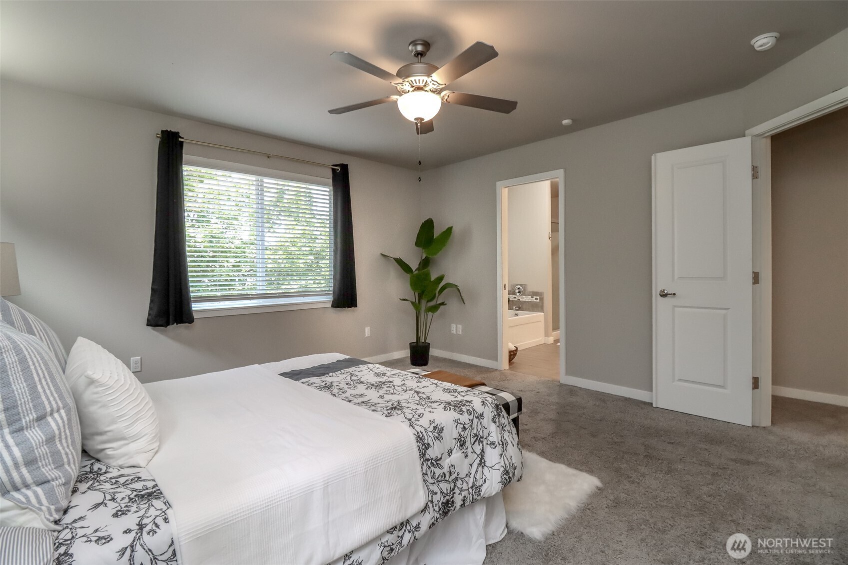2707 179th Street Property Photo 28