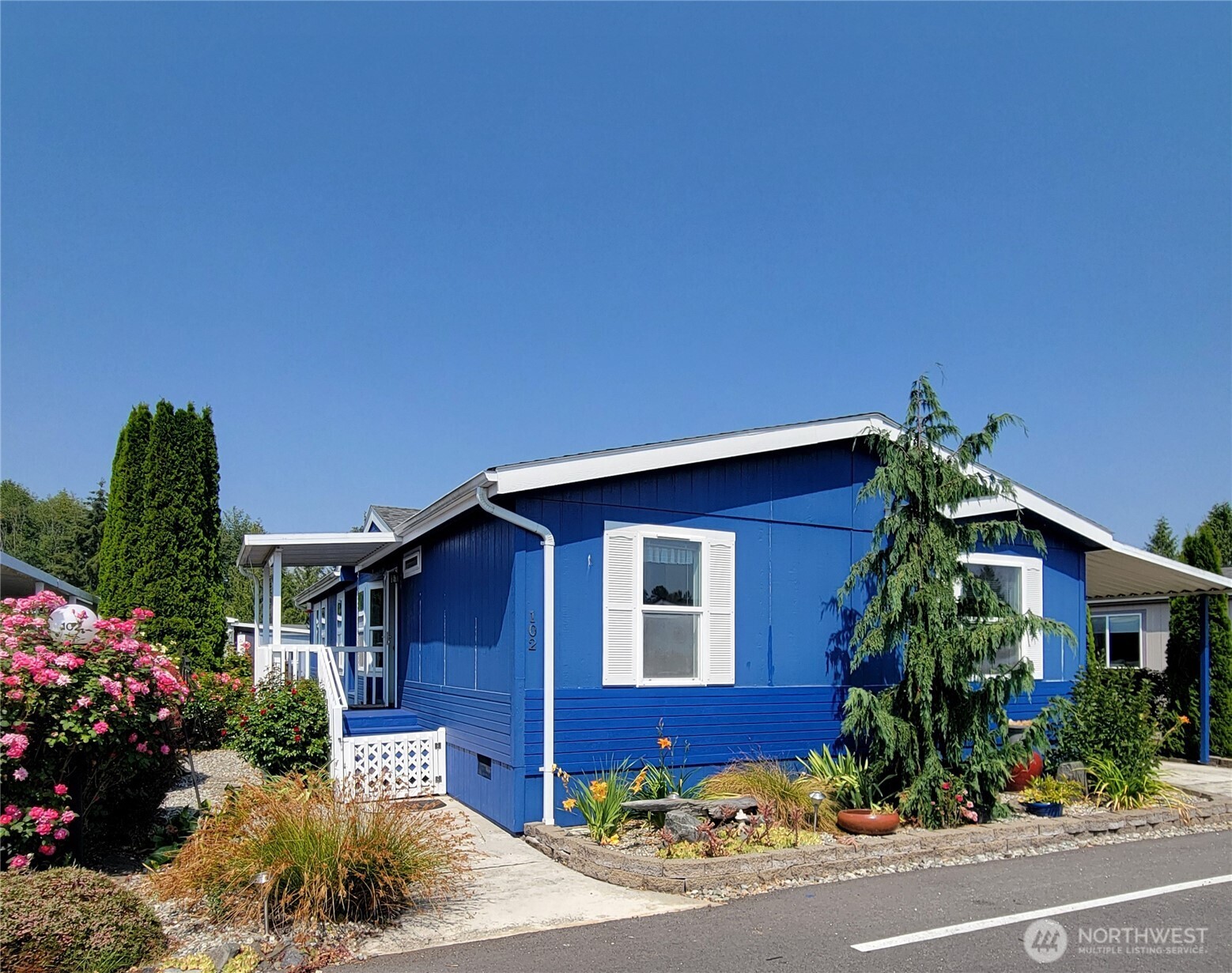 14727 43rd Avenue 102 Property Photo 1