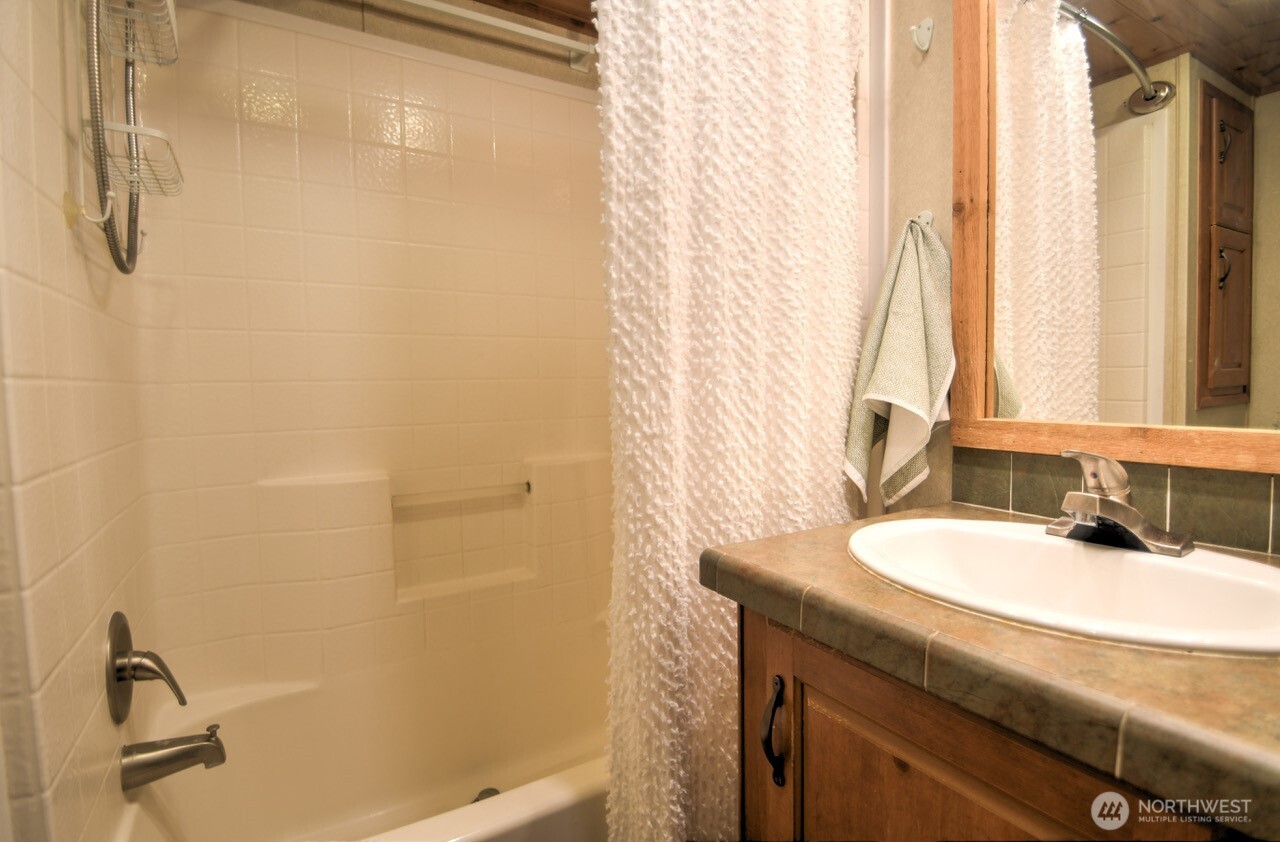 1546 Reservation Road 11 Property Photo 16