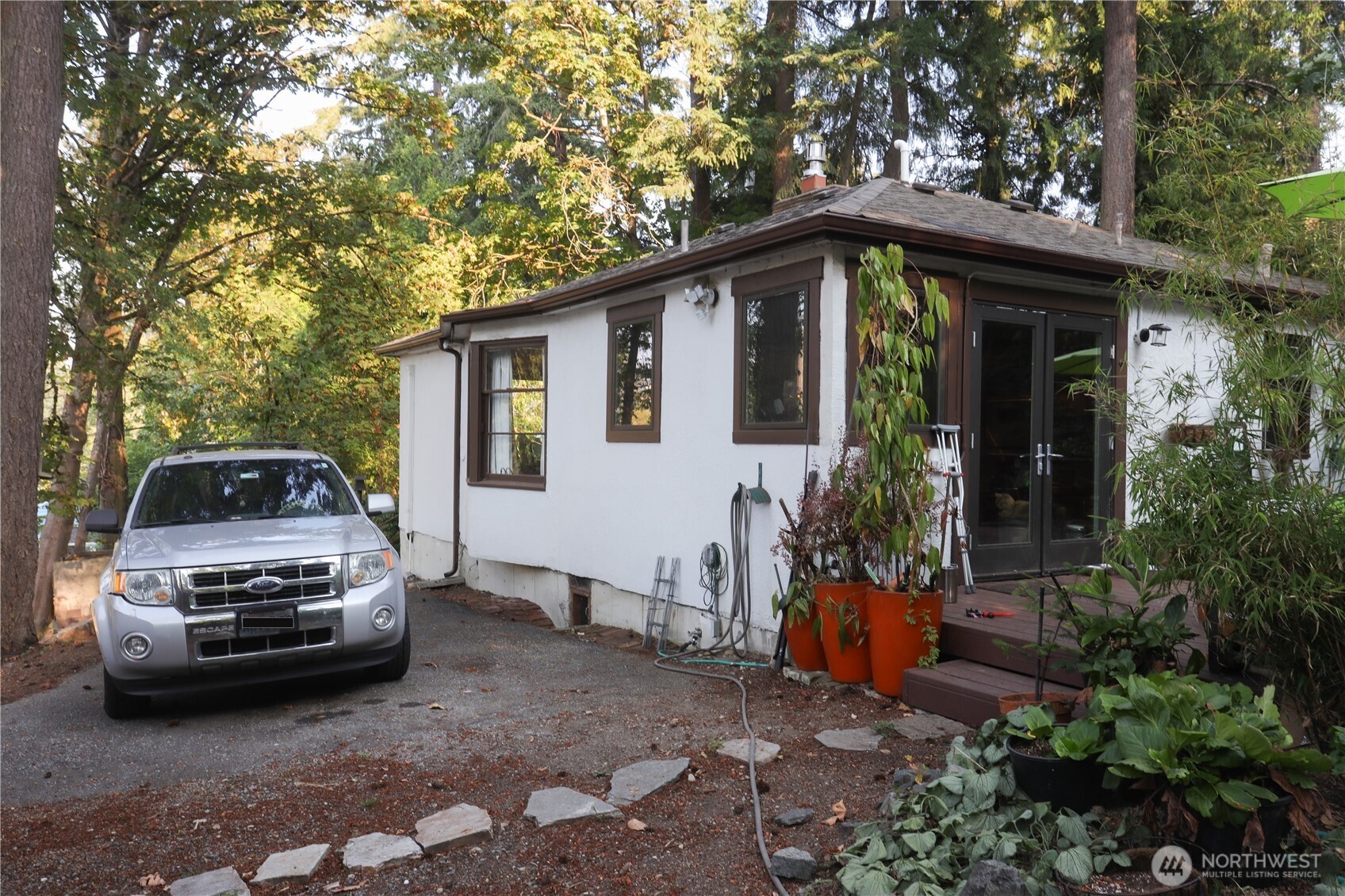 10747 56th Avenue Property Photo 1