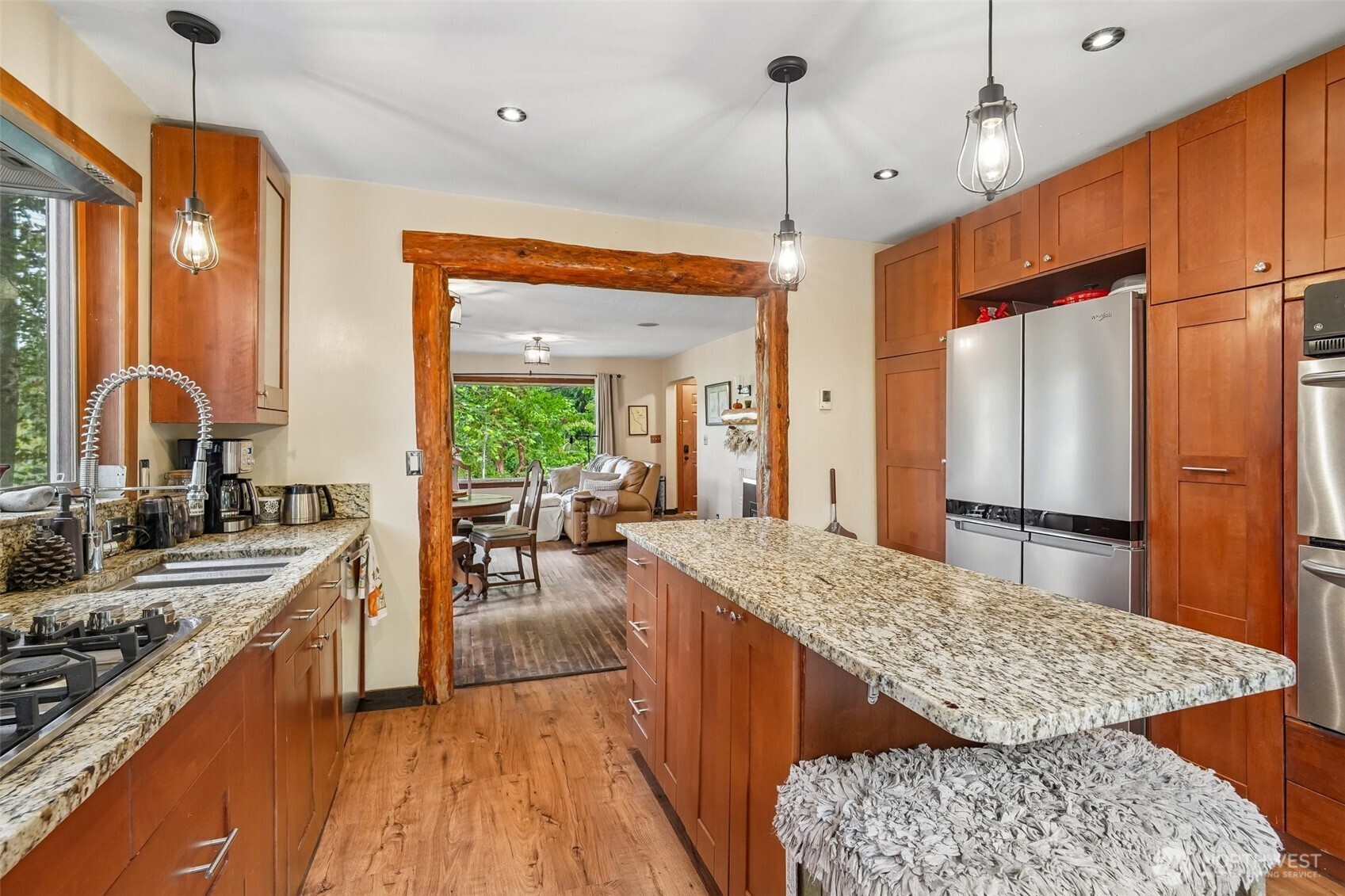 10747 56th Avenue Property Photo 11