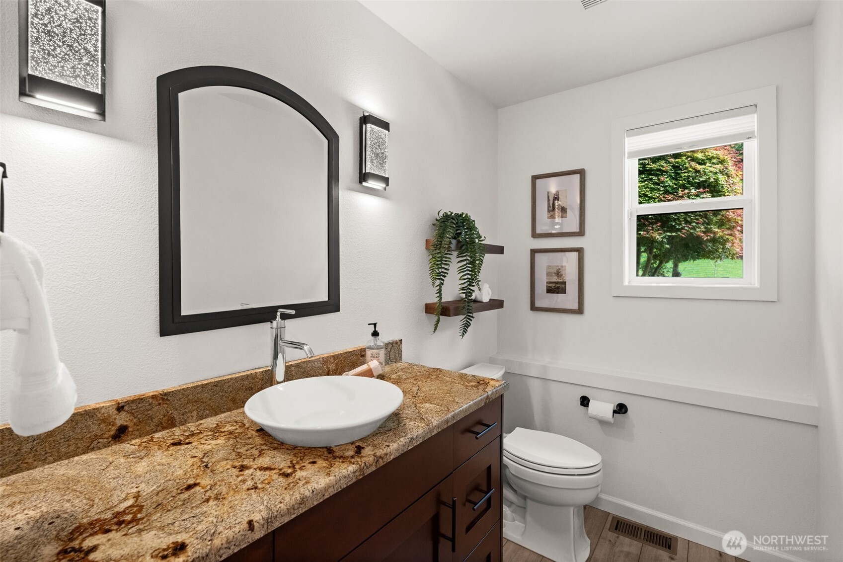 21 33rd Avenue Ct Property Photo 17