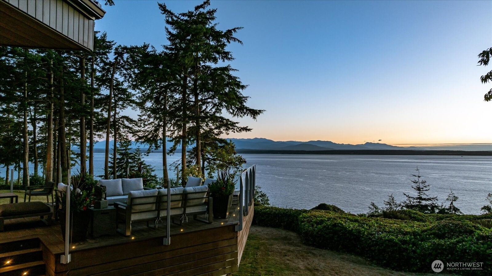 3156 Smugglers Cove Road Property Photo 2