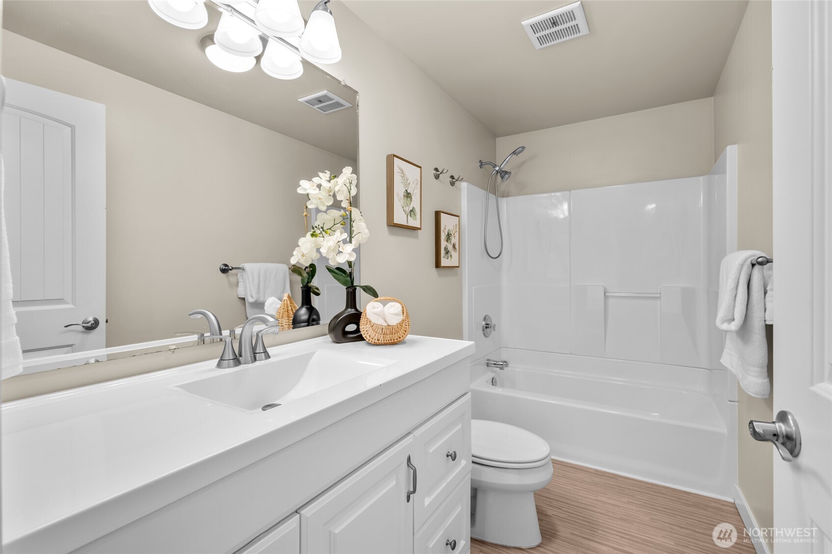 1924 107th Drive Property Photo 17