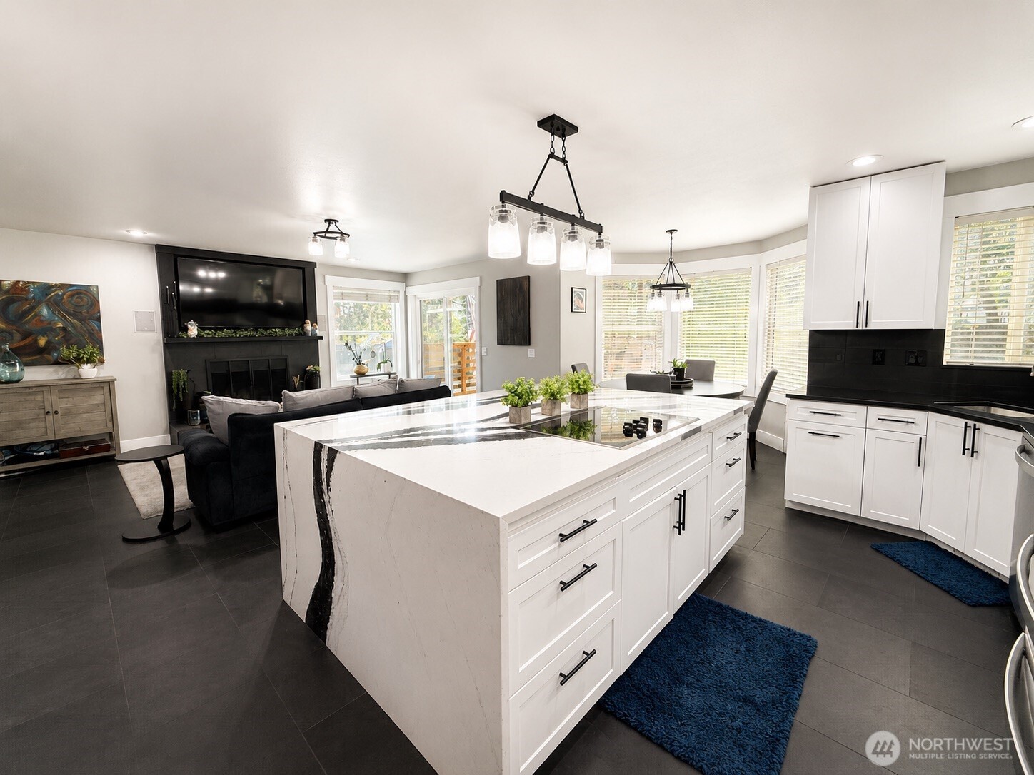 506 Cedar Wood Place Property Photo 11