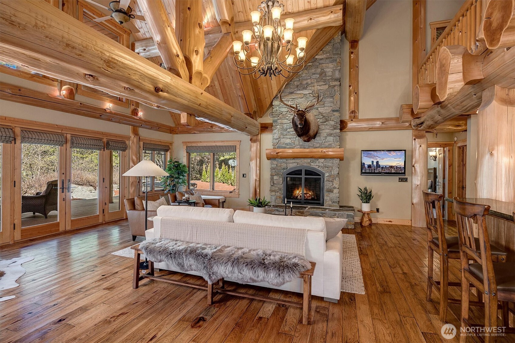 51 Thimbleberry Court Property Photo 4