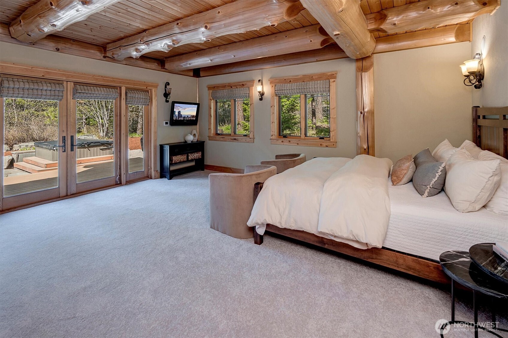 51 Thimbleberry Court Property Photo 6