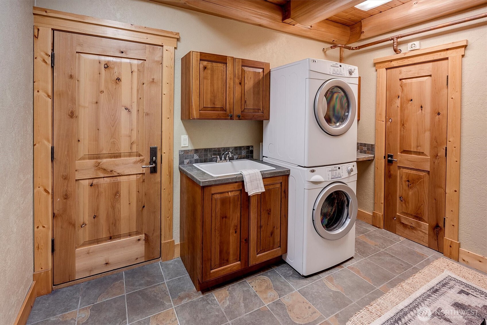 51 Thimbleberry Court Property Photo 23