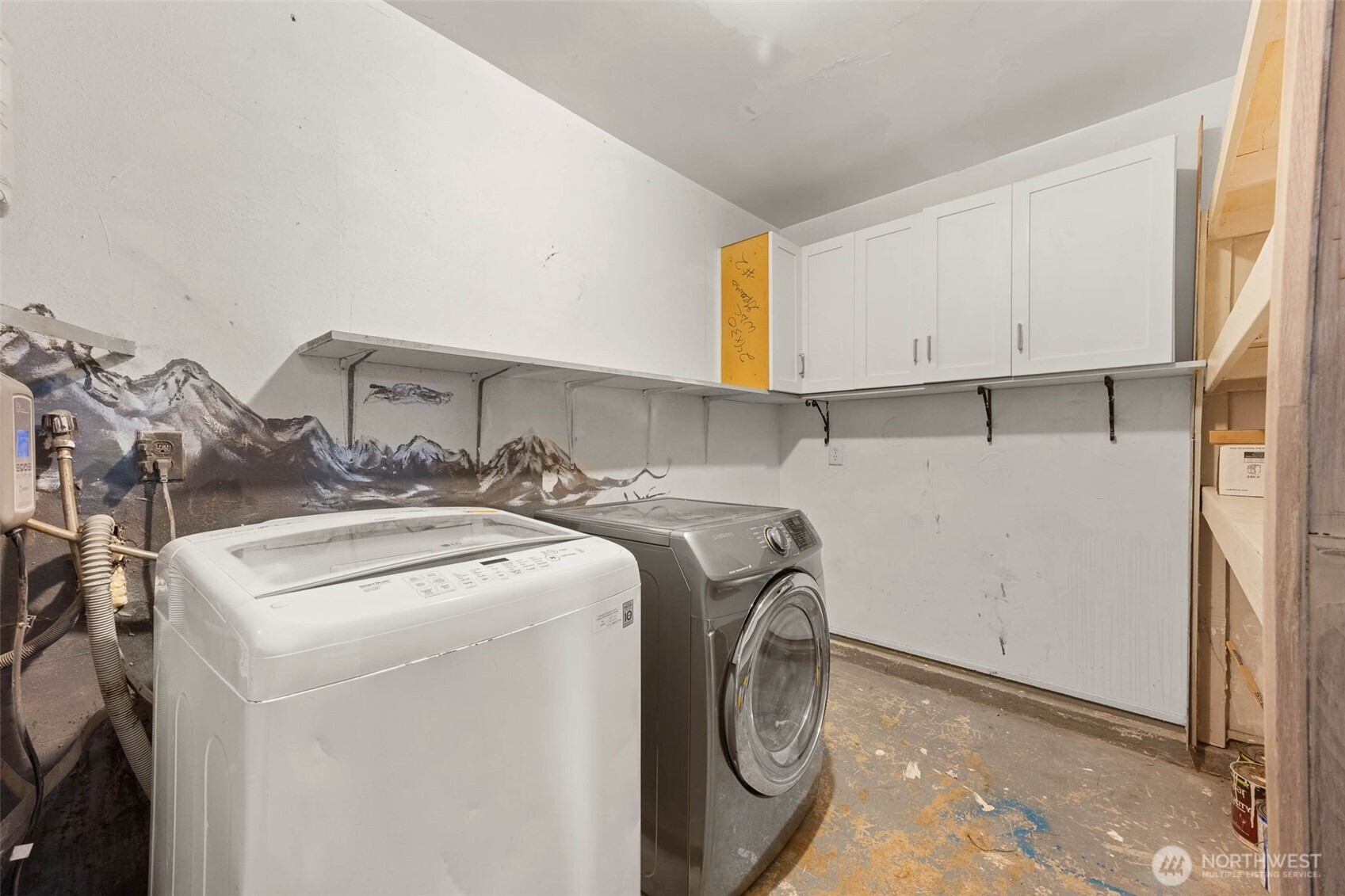 307 Whitesell Court Property Photo 17