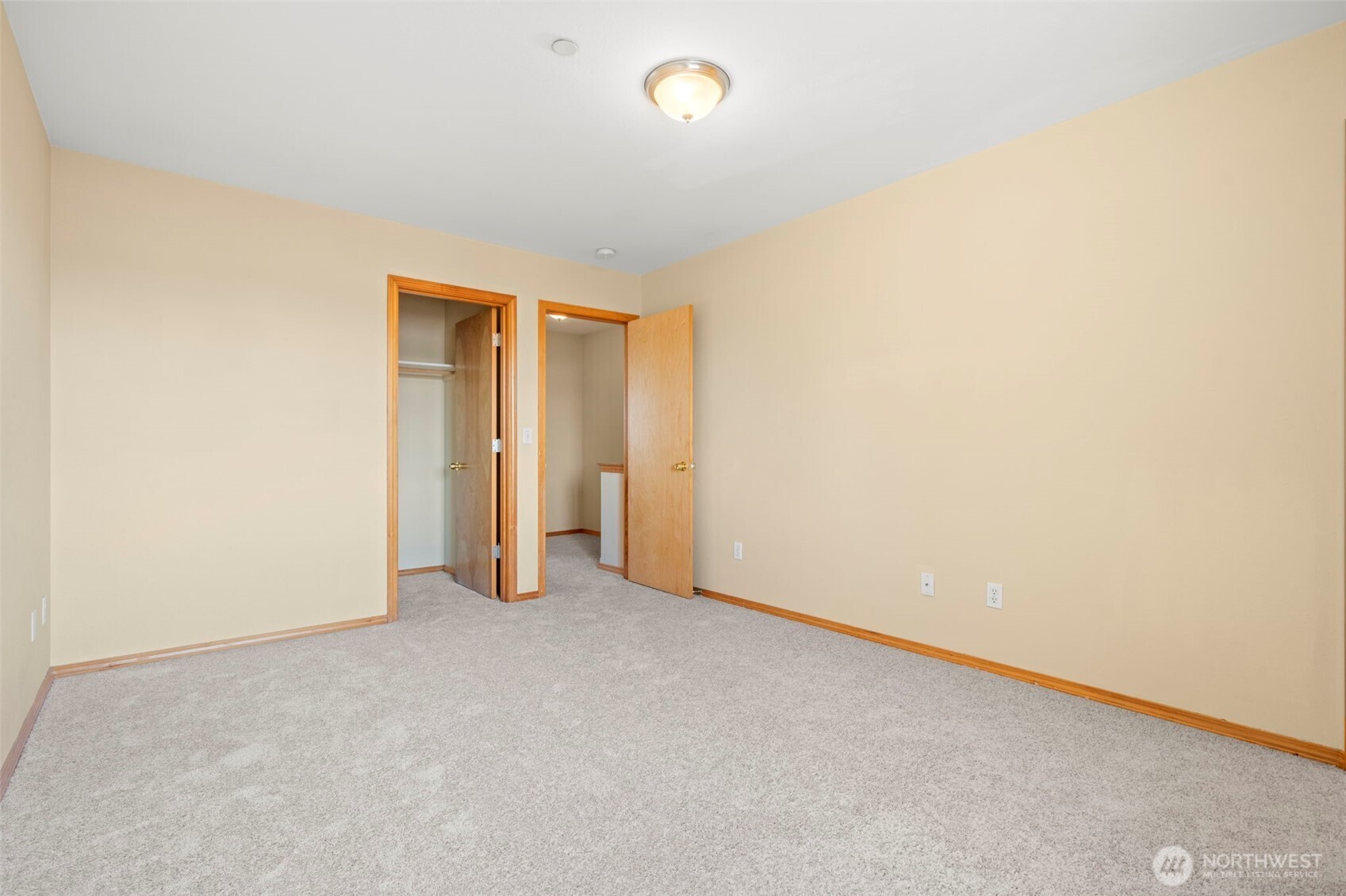 5621 S Lawrence Street D Property Photo 15
