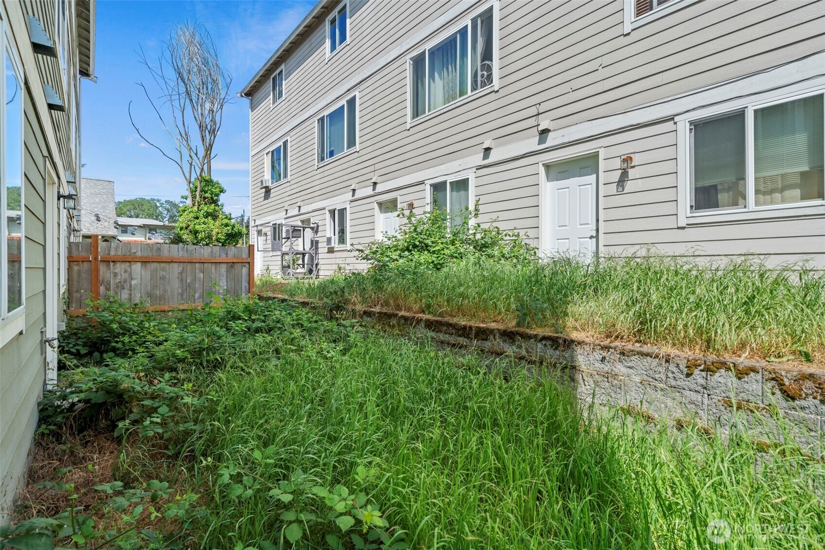 5621 S Lawrence Street D Property Photo 19