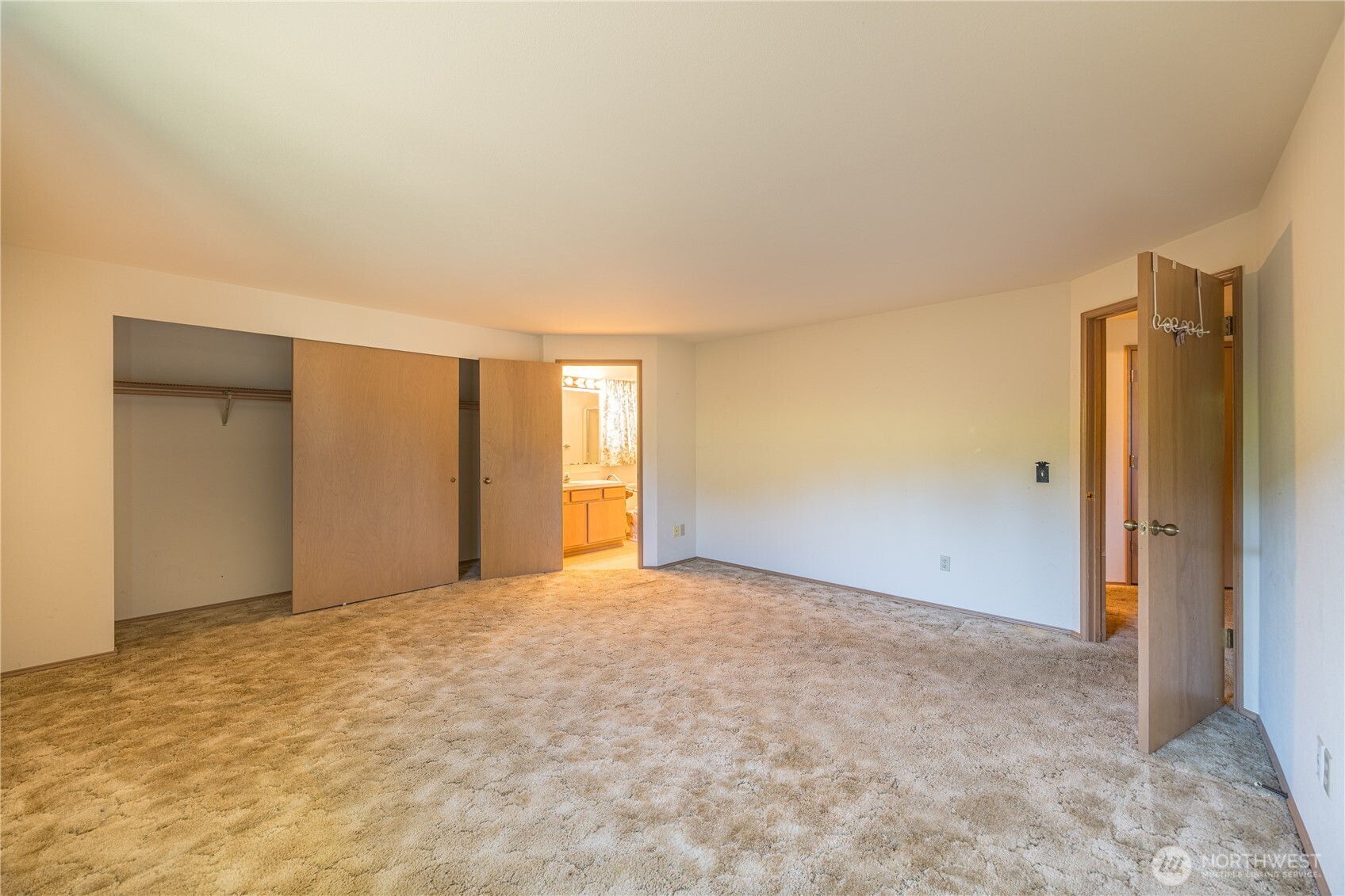 301 Cline Road Property Photo 11
