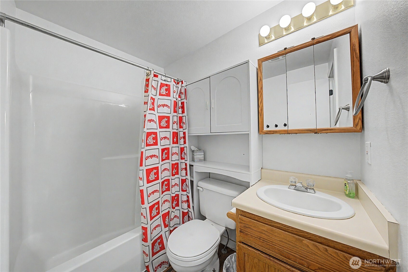 1153 S Grand Drive Property Photo 17