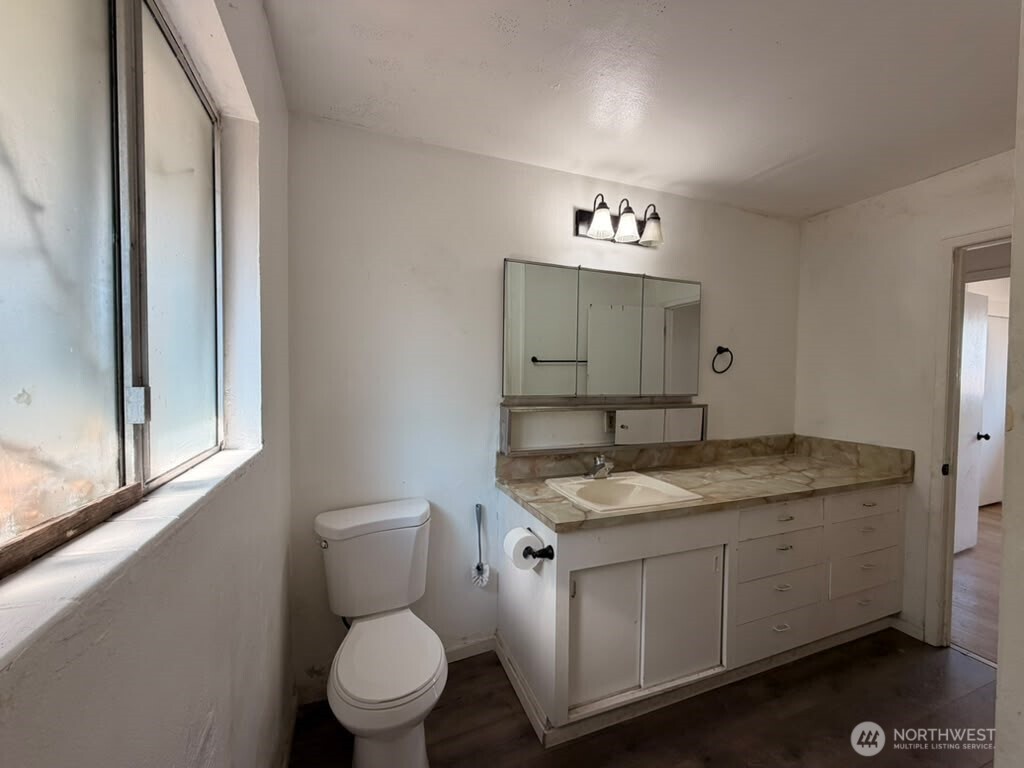 214 S 52nd Street Property Photo 19