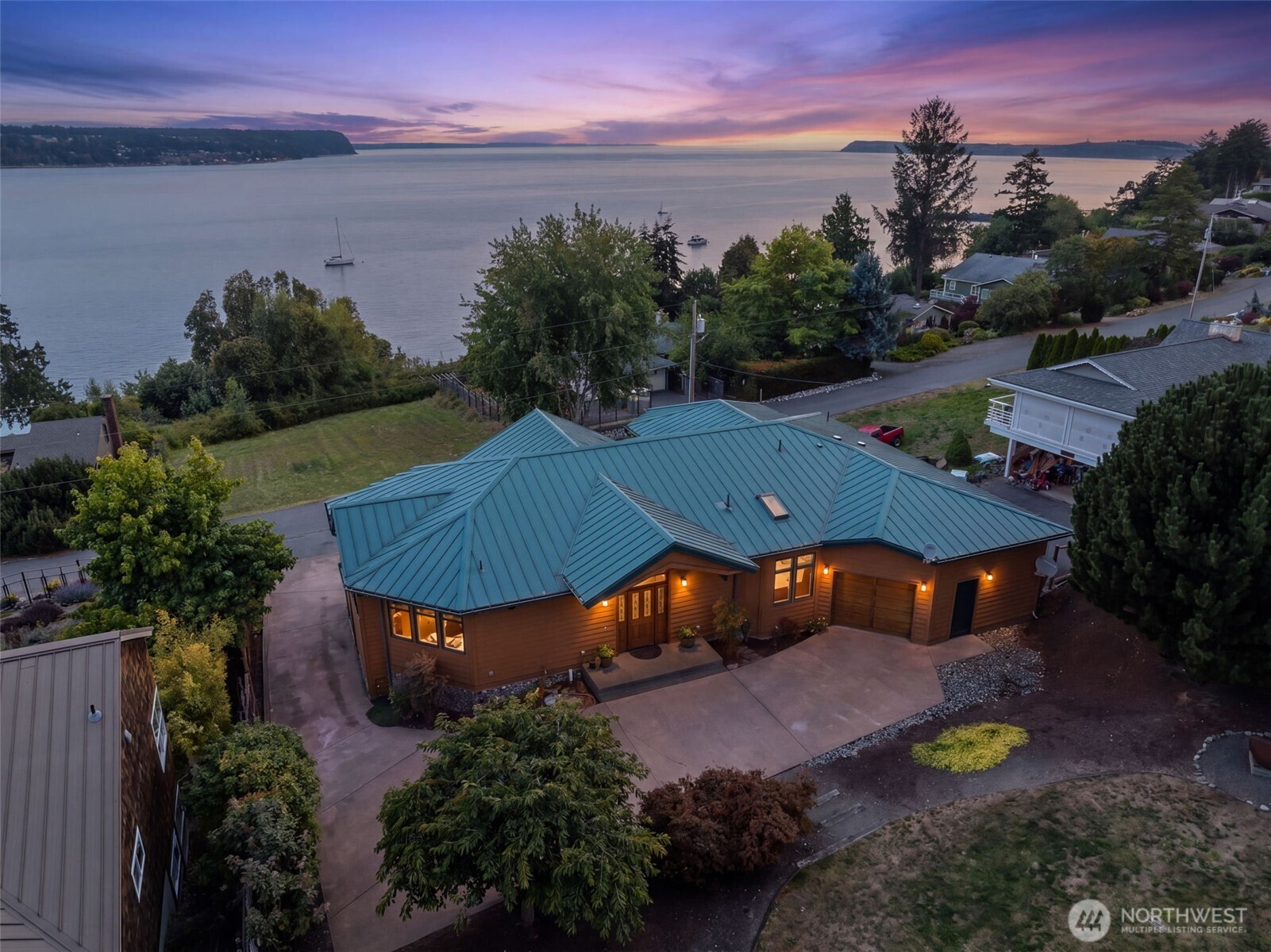 393 Sunset Boulevard Property Photo 1