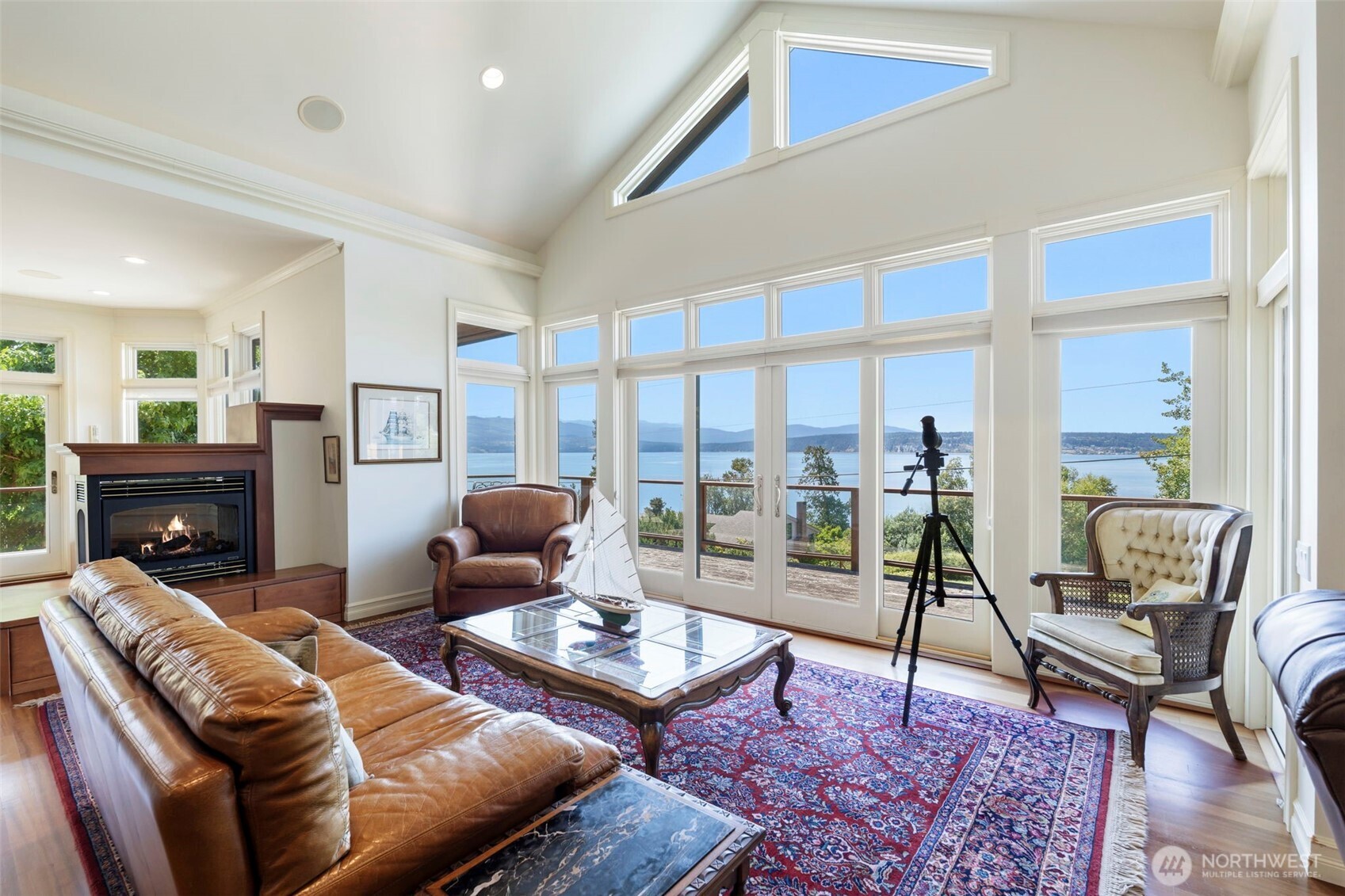 393 Sunset Boulevard Property Photo 7