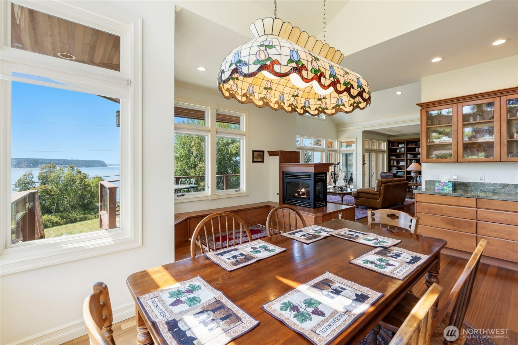 393 Sunset Boulevard Property Photo 13