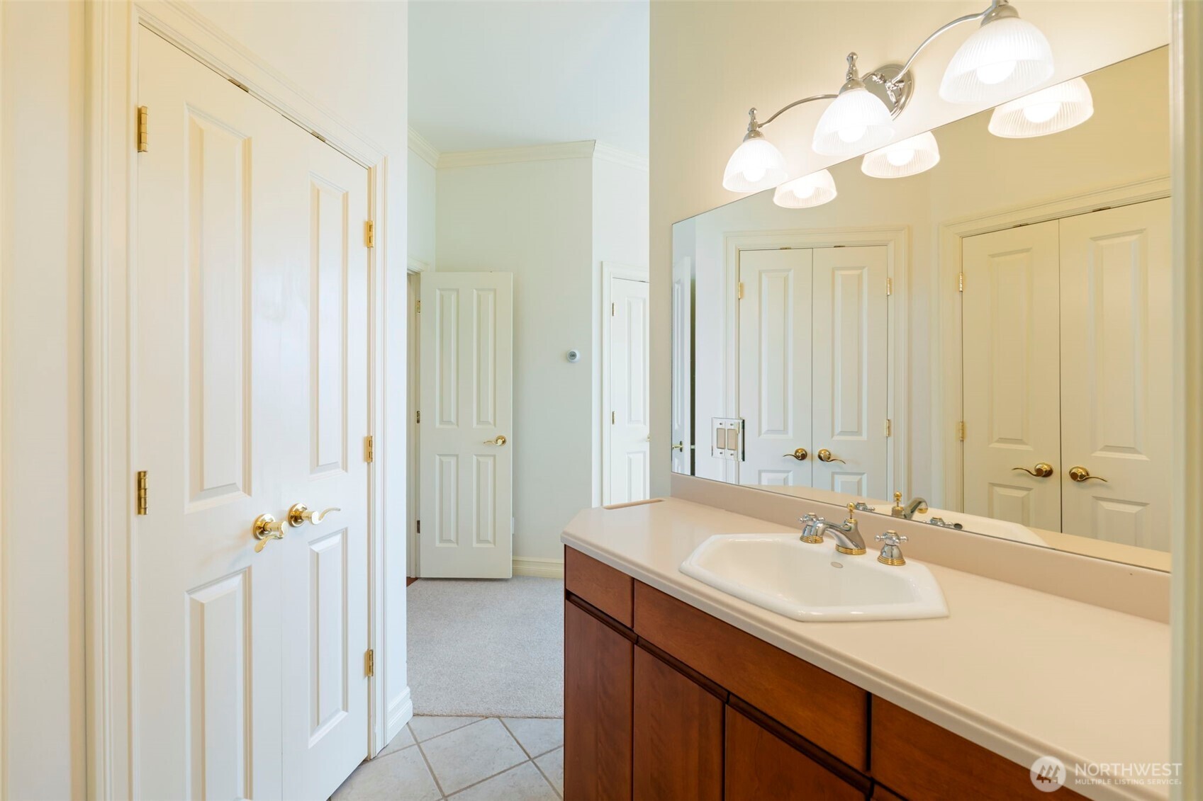 393 Sunset Boulevard Property Photo 23