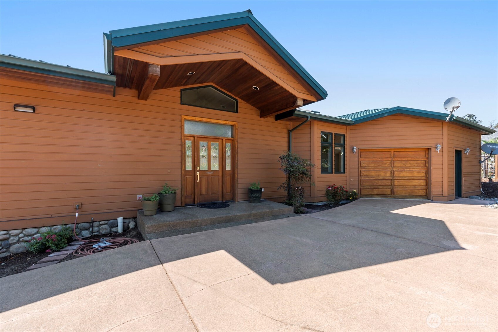 393 Sunset Boulevard Property Photo 35