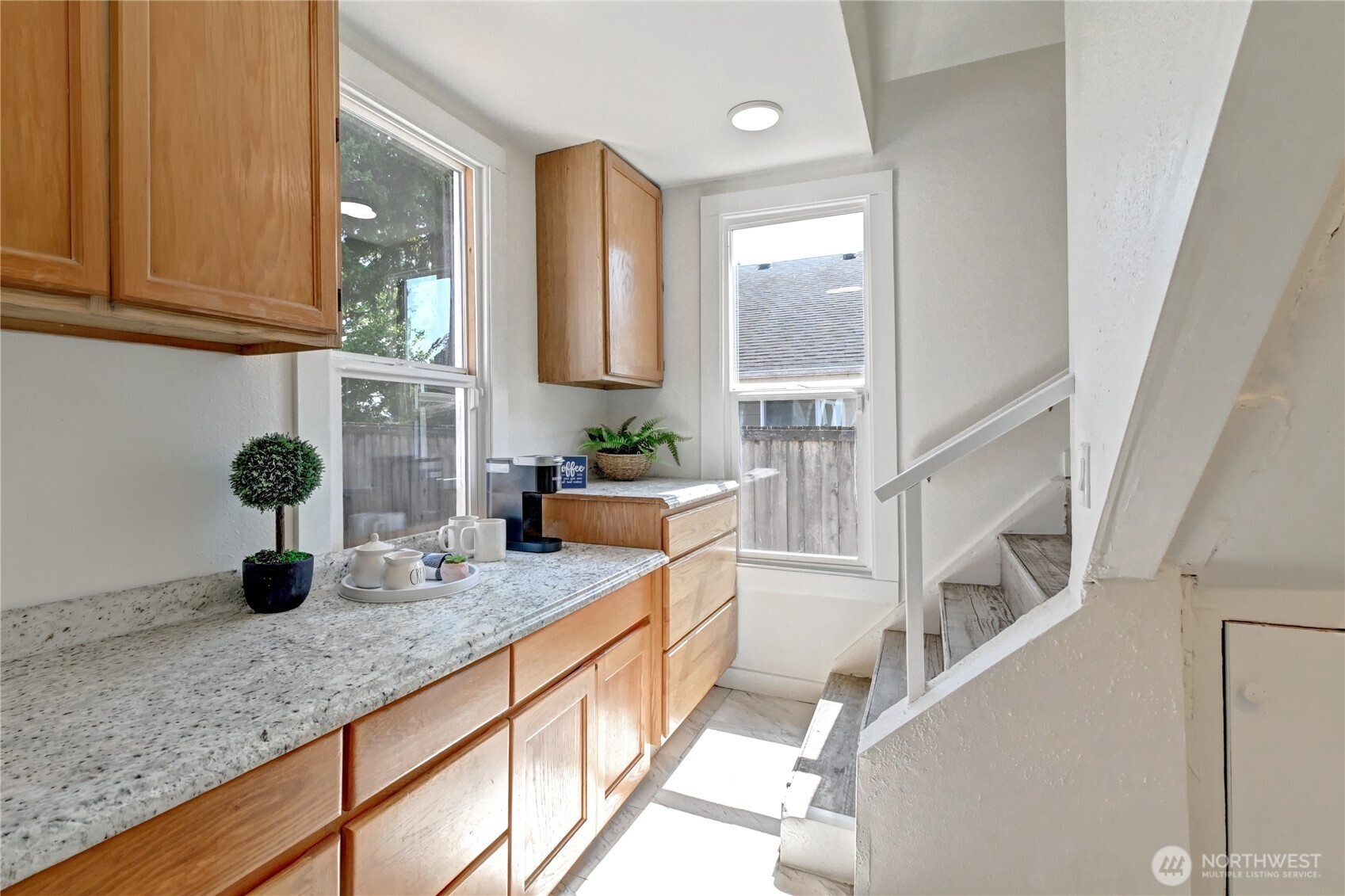 2327 Harrison Avenue Property Photo 18