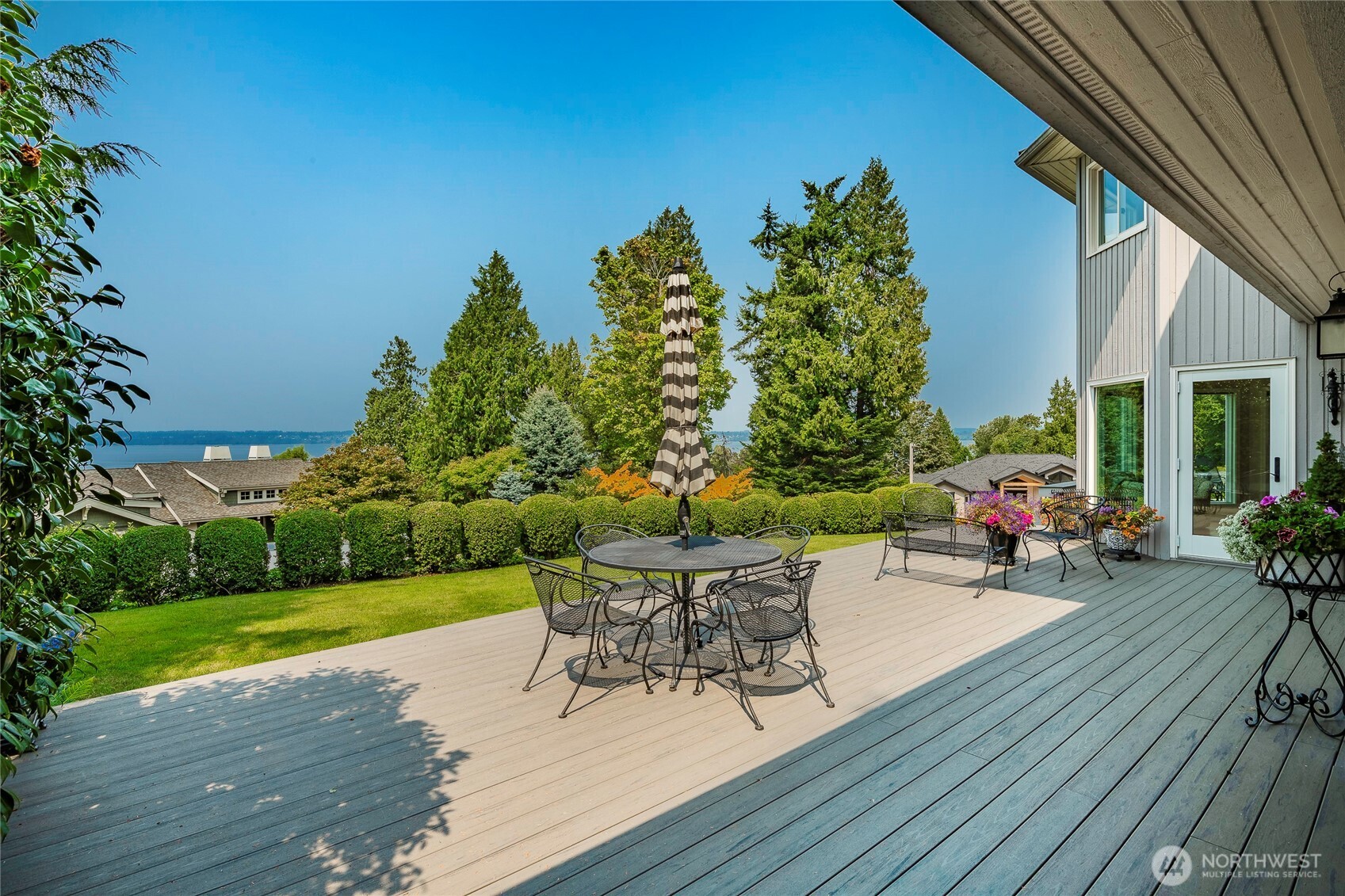 9175 Belted Kingfisher Road Property Photo 12
