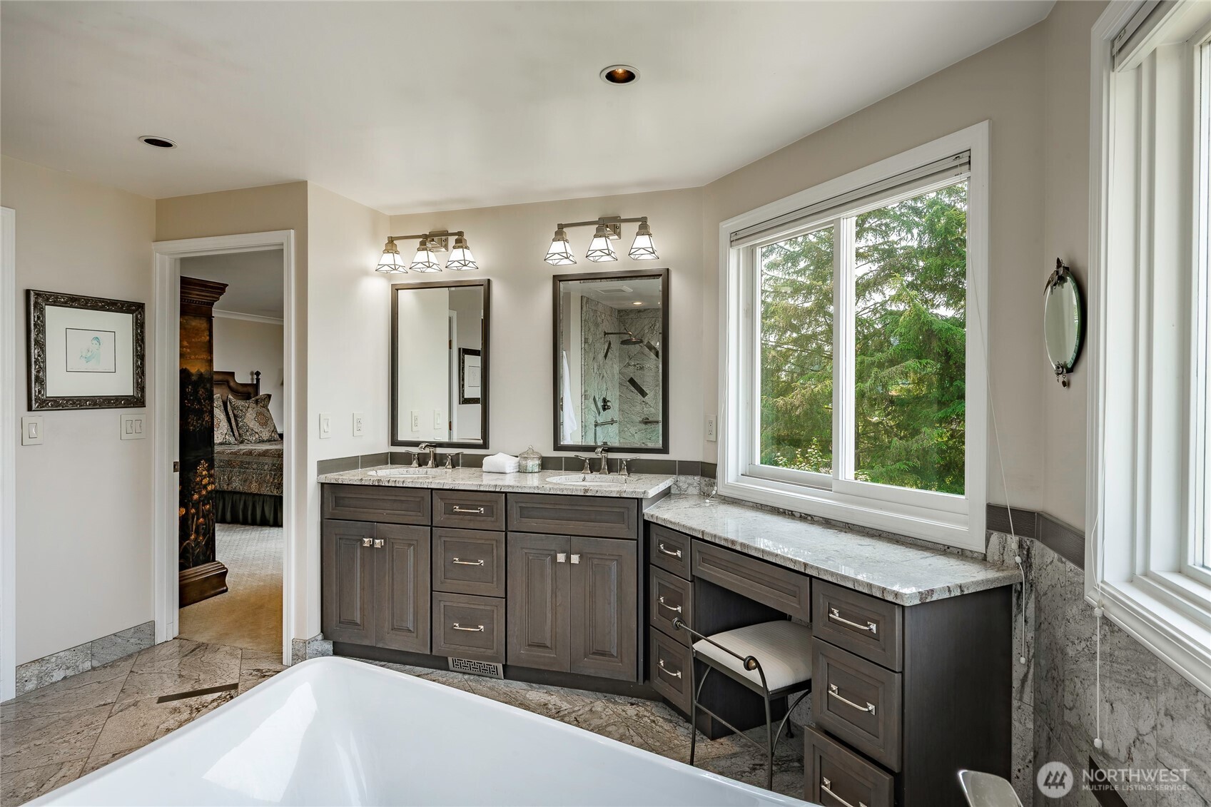 9175 Belted Kingfisher Road Property Photo 34