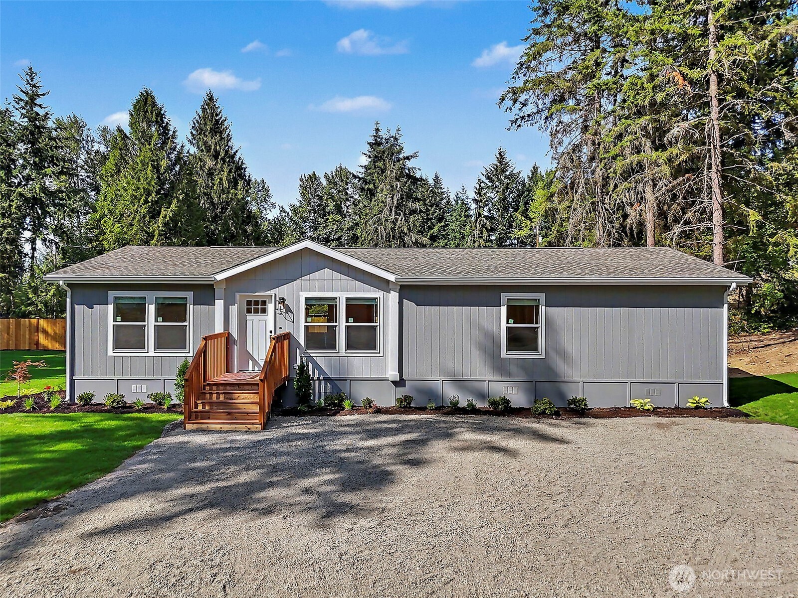 5217 278th Street Property Photo 2
