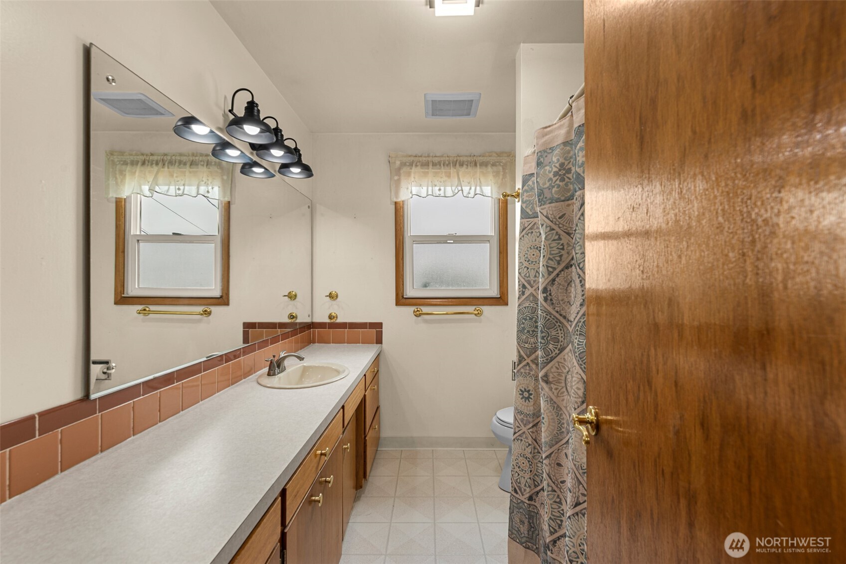 3116 Ohme Road Property Photo 19