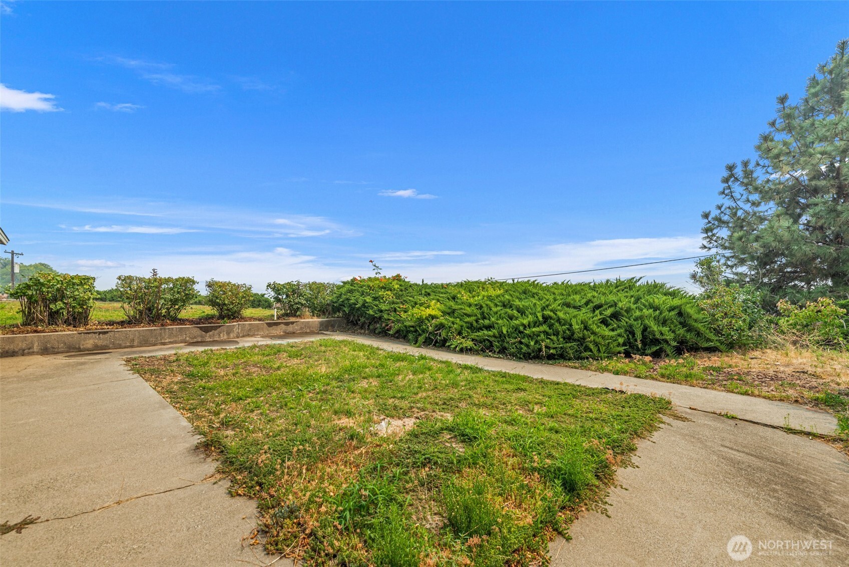 3116 Ohme Road Property Photo 32