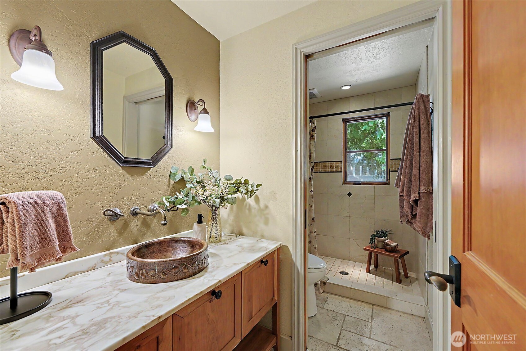 12838 Ne 73rd Street Property Photo 16