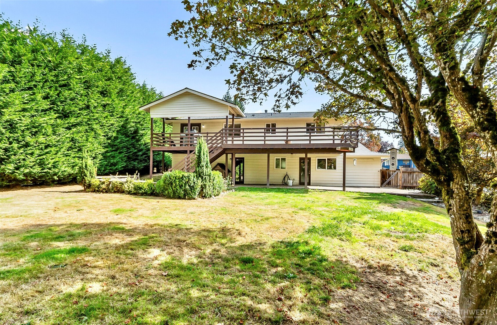 12726 Robinhood Lane Property Photo 4
