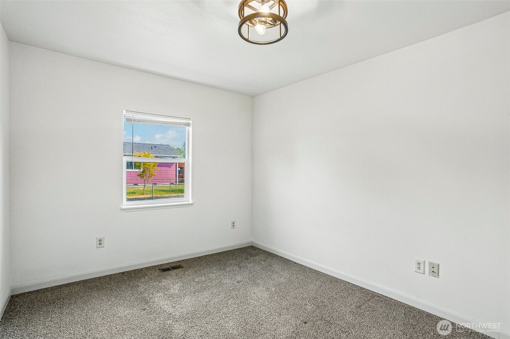 923 16th Street Property Photo 14