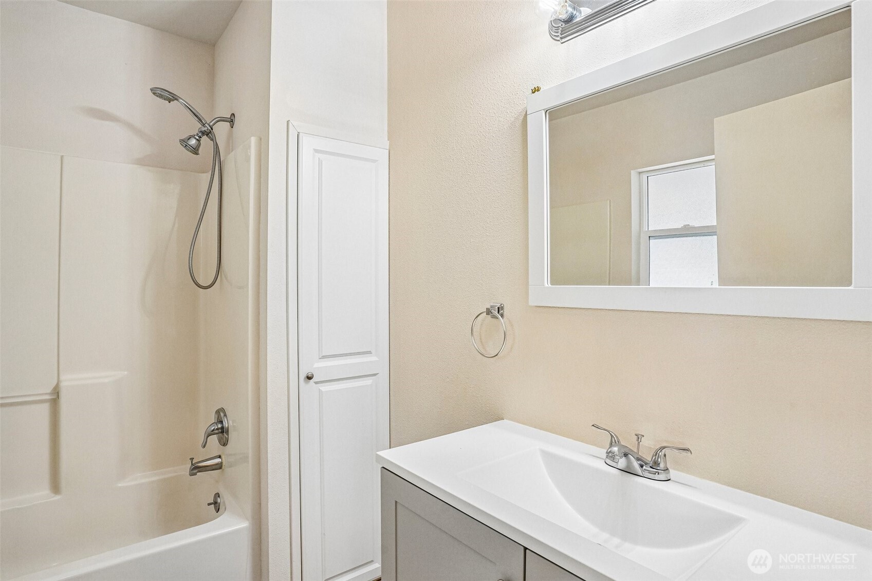923 16th Street Property Photo 19