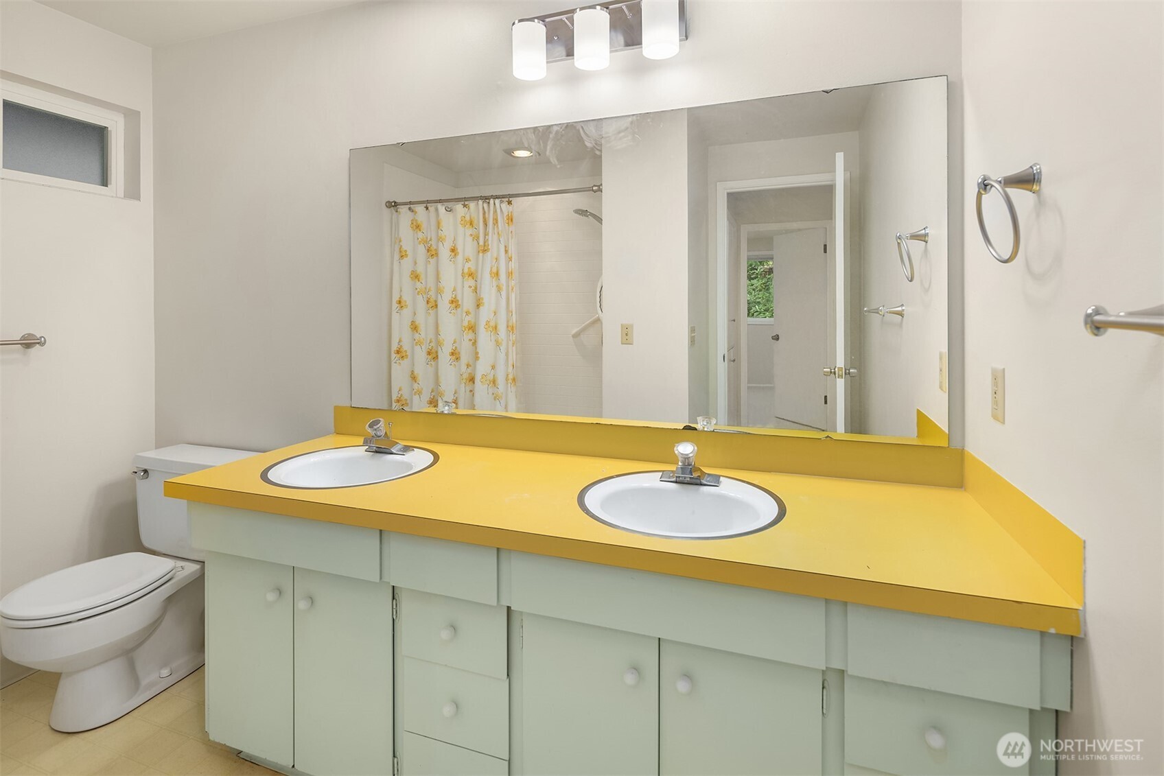 2711 101st Place Property Photo 15