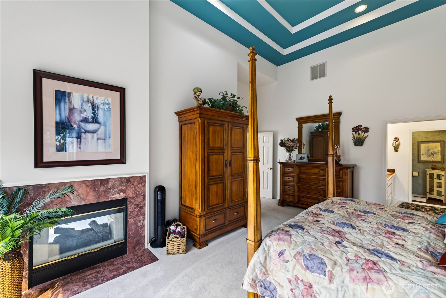 11746 Mccorkle Place Property Photo 18