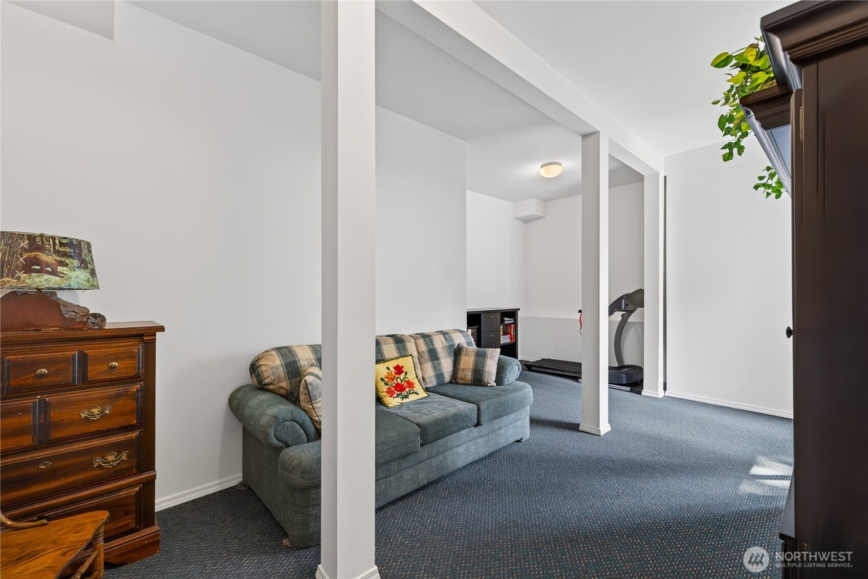 11746 Mccorkle Place Property Photo 33