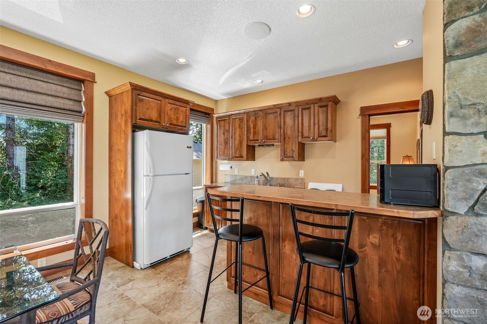 1384 Bayswater Road Property Photo 31