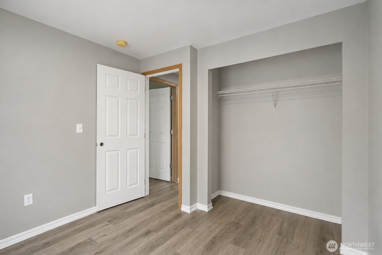6419 107th Place Property Photo 5