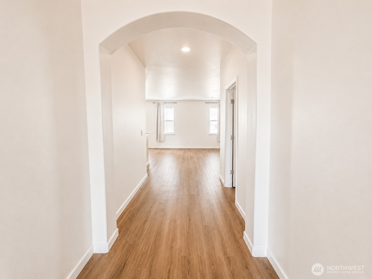 1344 E Nen Drive Property Photo 14