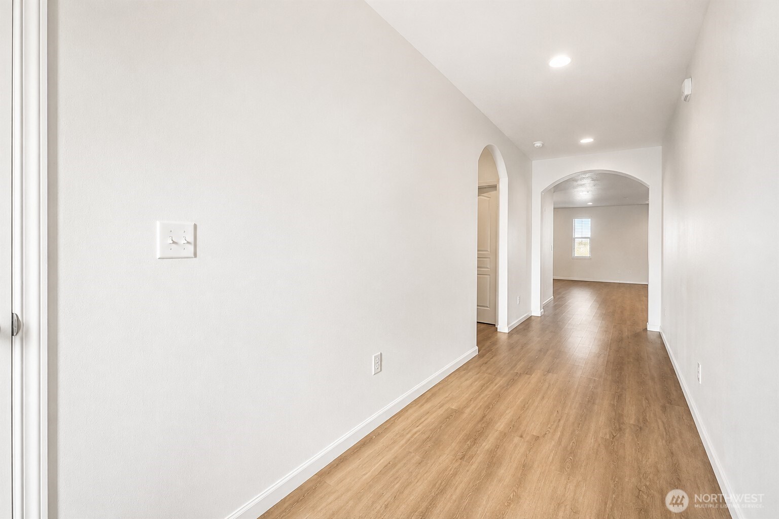 1344 E Nen Drive Property Photo 16